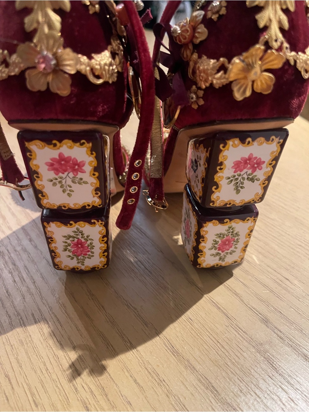 Dolce & Gabbana Red Velvet Floral-Embellished Ankle-Strap Heels IT size 39 - Picture 4 of 8